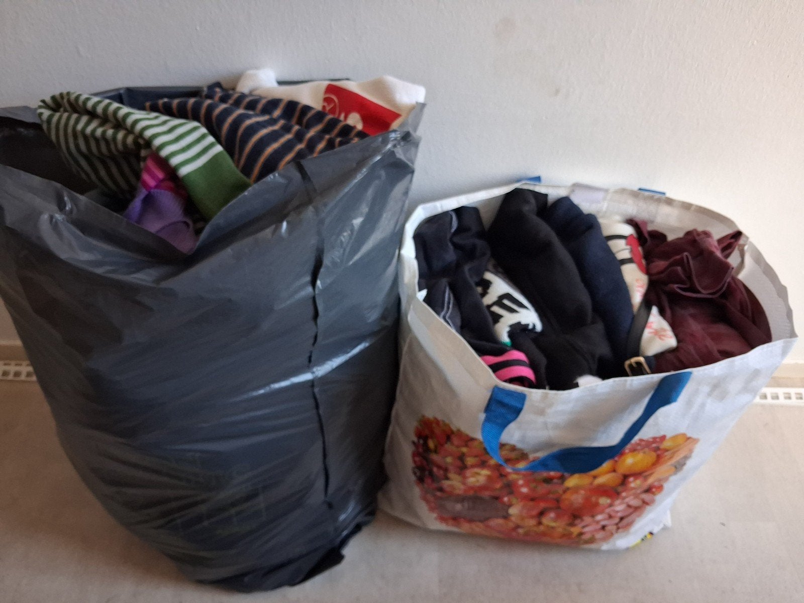 Pakket dames meiden tiener kleding maat M 38/40, Ophalen, Zo goed als nieuw, Maat 38/40 (M)