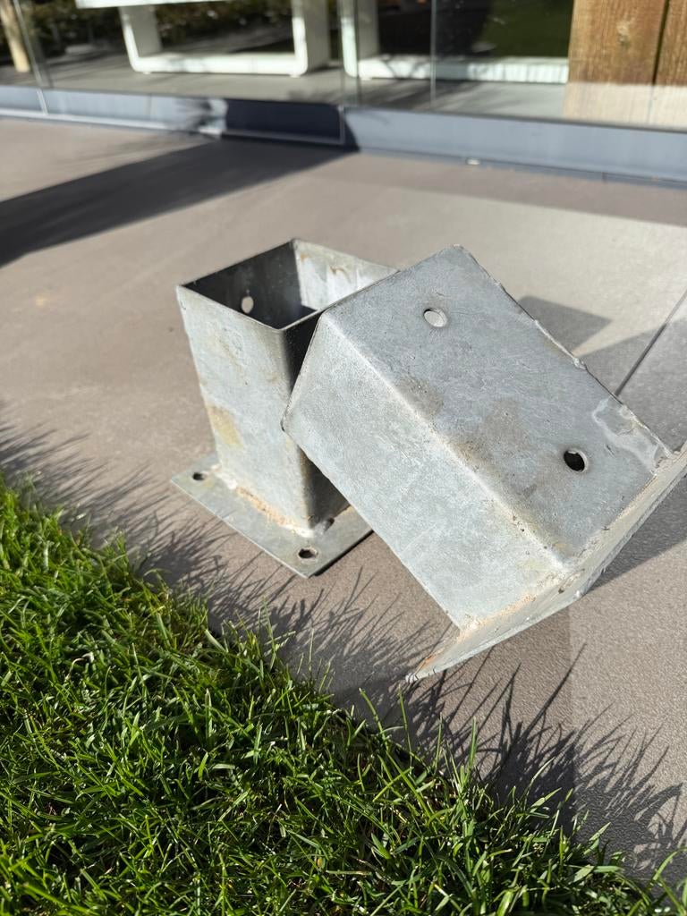 2 Gegalvaniseerde paalhouders 90x90 mm voor schommel, Tuin en Terras, Palen, Balken en Planken, Gebruikt, Overige typen, Ophalen of Verzenden