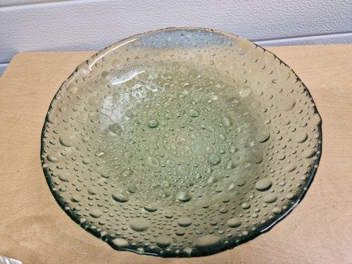 schaal glas groen met bubbels, Huis en Inrichting, Ophalen of Verzenden, 'T Olde Gre-j, Info@toldegrej.nl, Endepoelstraat 20f Didam