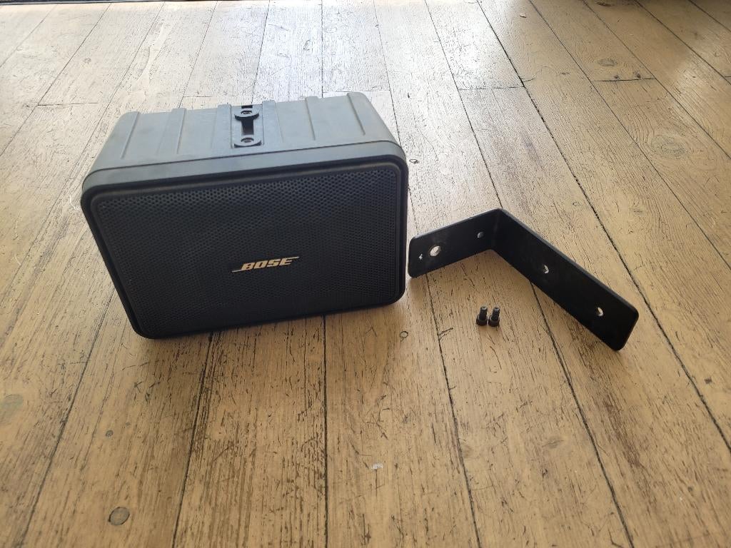 Bose 102" Surface Mount Speaker, Overige merken, Gebruikt, Overige typen, Ophalen of Verzenden