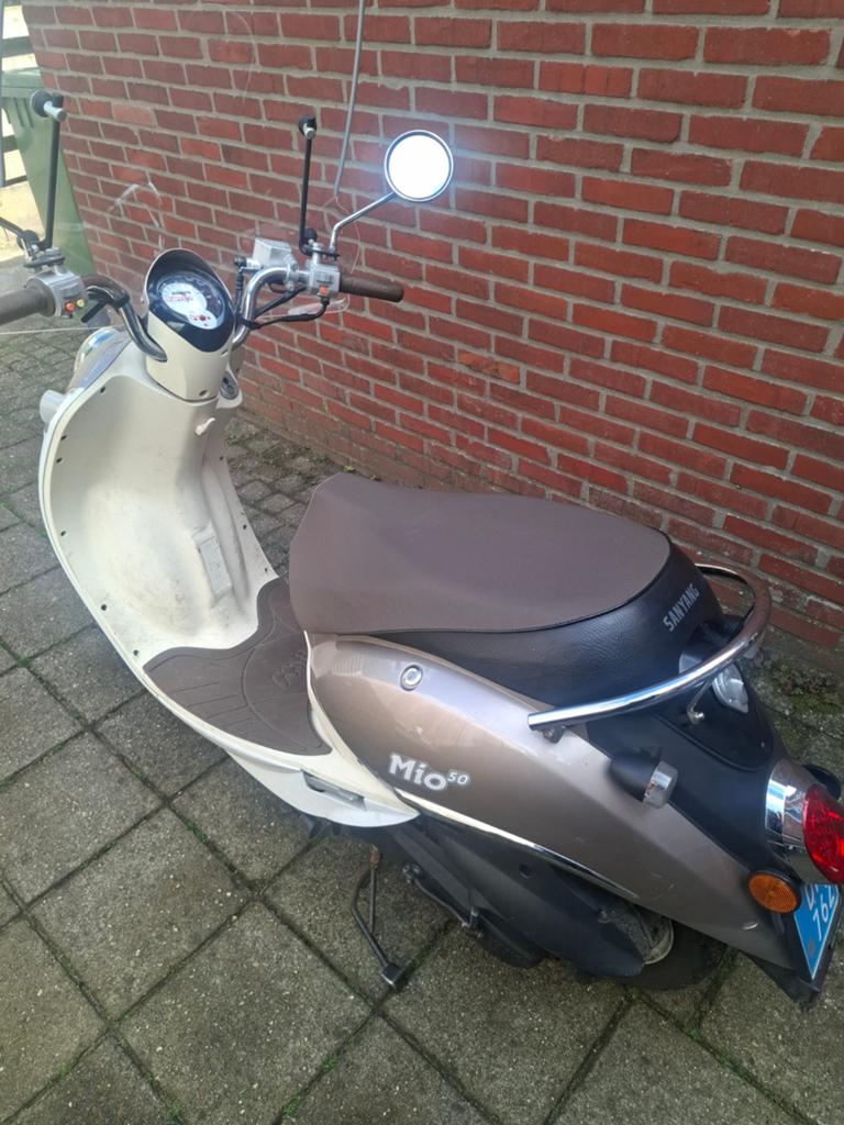 Sym Mio, Fietsen en Brommers, Scooters | SYM, Ophalen, Gebruikt, Benzine, Mio