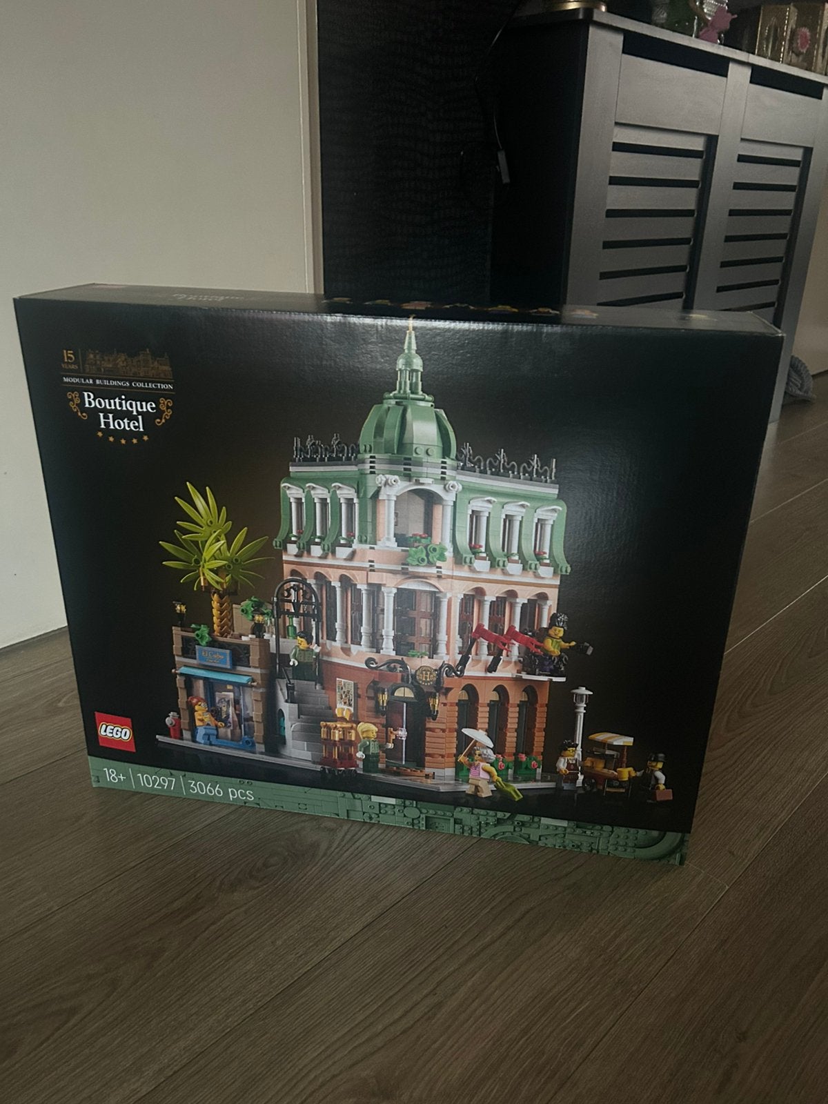 Nieuw in doos lego boetiek hotel 10297, Kinderen en Baby's, Speelgoed | Duplo en Lego, Ophalen, Lego, Nieuw, Complete set