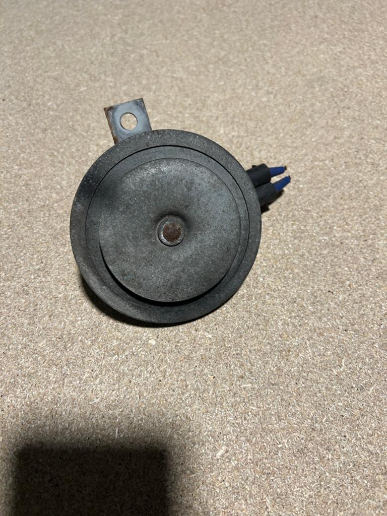 Claxon / Toeter voor Volkswagen Golf 4, Ophalen of Verzenden, Gebruikt, Volkswagen