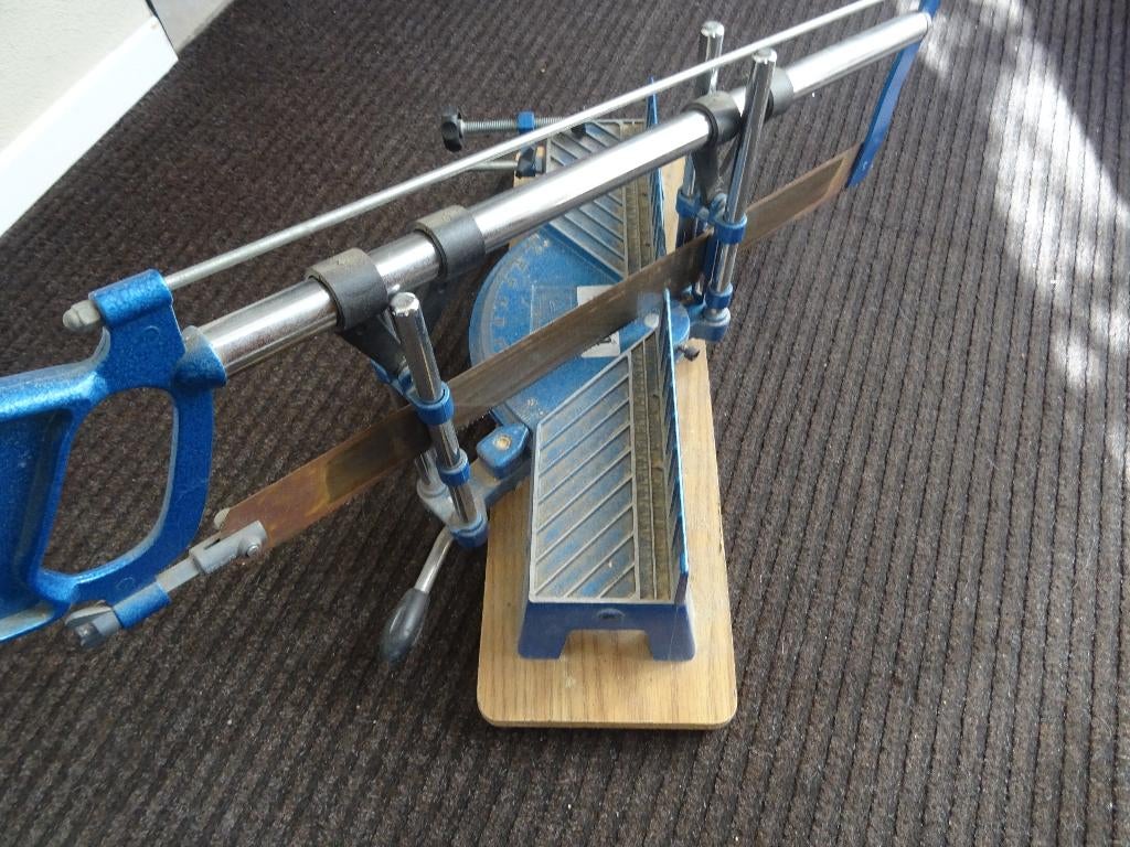 verstek zaag, hand bediend, Ophalen, Minder dan 30 mm, Gebruikt, Overige typen