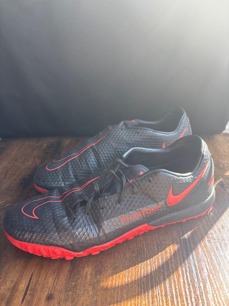 Nike Phantom GT2 Club TF Voetbalschoenen - Maat 43, Ophalen of Verzenden, Gebruikt, Schoenen