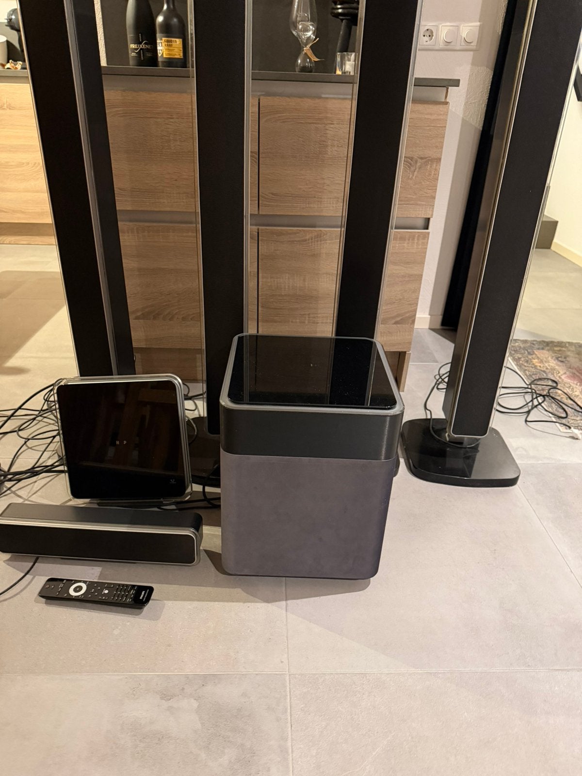 Philips SoundHub-Home Cinema Set 5.1-Krachtige Bass, Ophalen, Philips, Blu-ray-speler, 70 watt of meer