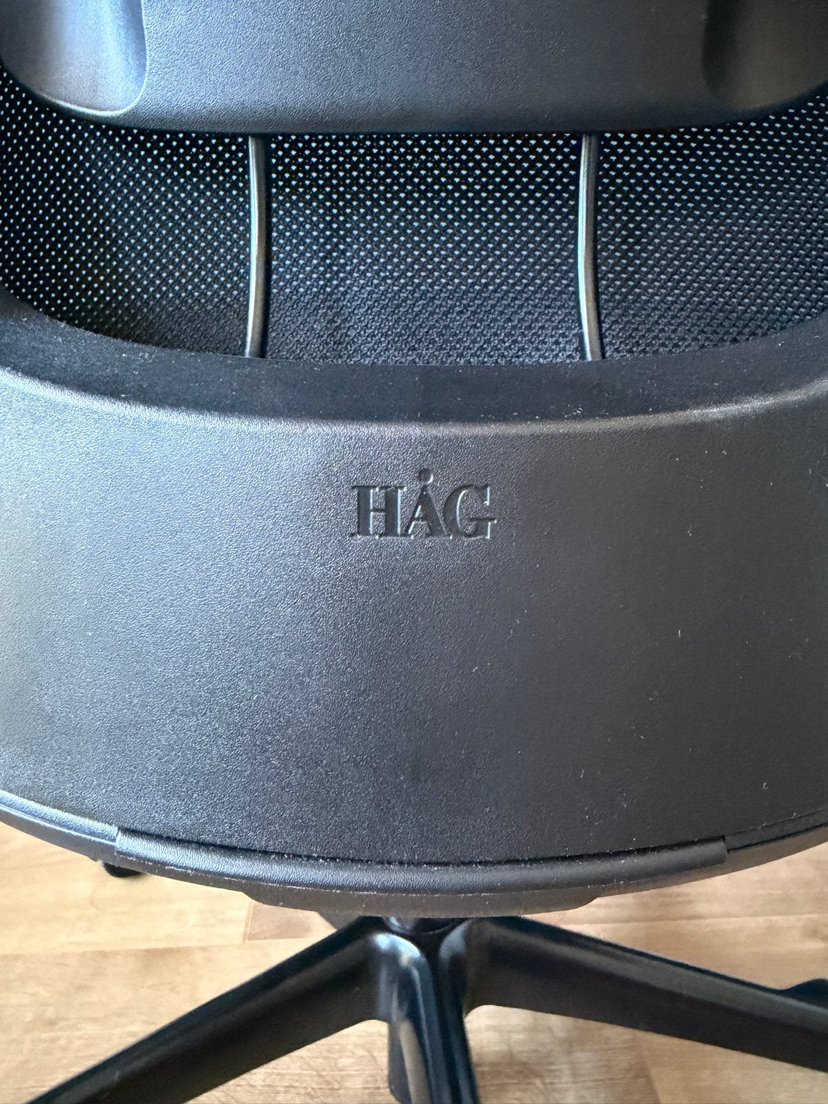 HÅG Futu mesh ergonomisch bureaustoel, Ophalen, Zwart, Zo goed als nieuw, Bureaustoel