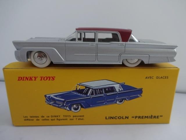 Lincoln "Premiere" zilvergrijs nr: 532 van Dinky Toys 1:43, Ophalen of Verzenden, Nieuw, Auto, Dinky Toys
