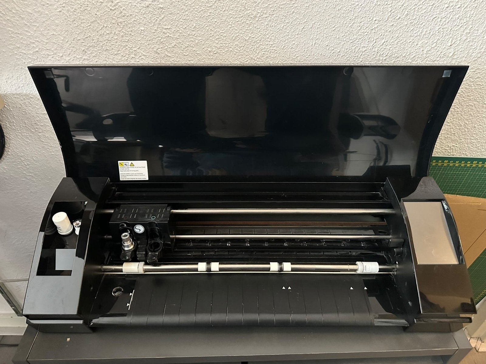Silhouette Cameo 3 snijplotter met accessoires, Zwart, Geschikt voor karton, Gebruikt, Ophalen of Verzenden