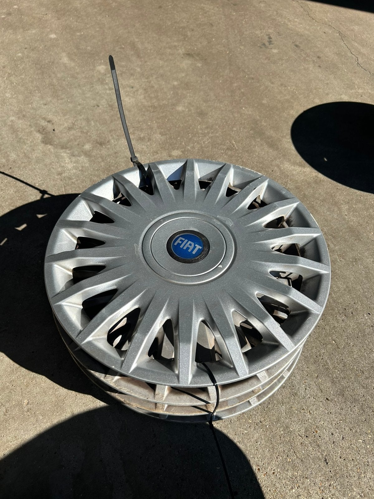 Fiat wieldoppen 4 stuks 15inch, Ophalen, Gebruikt
