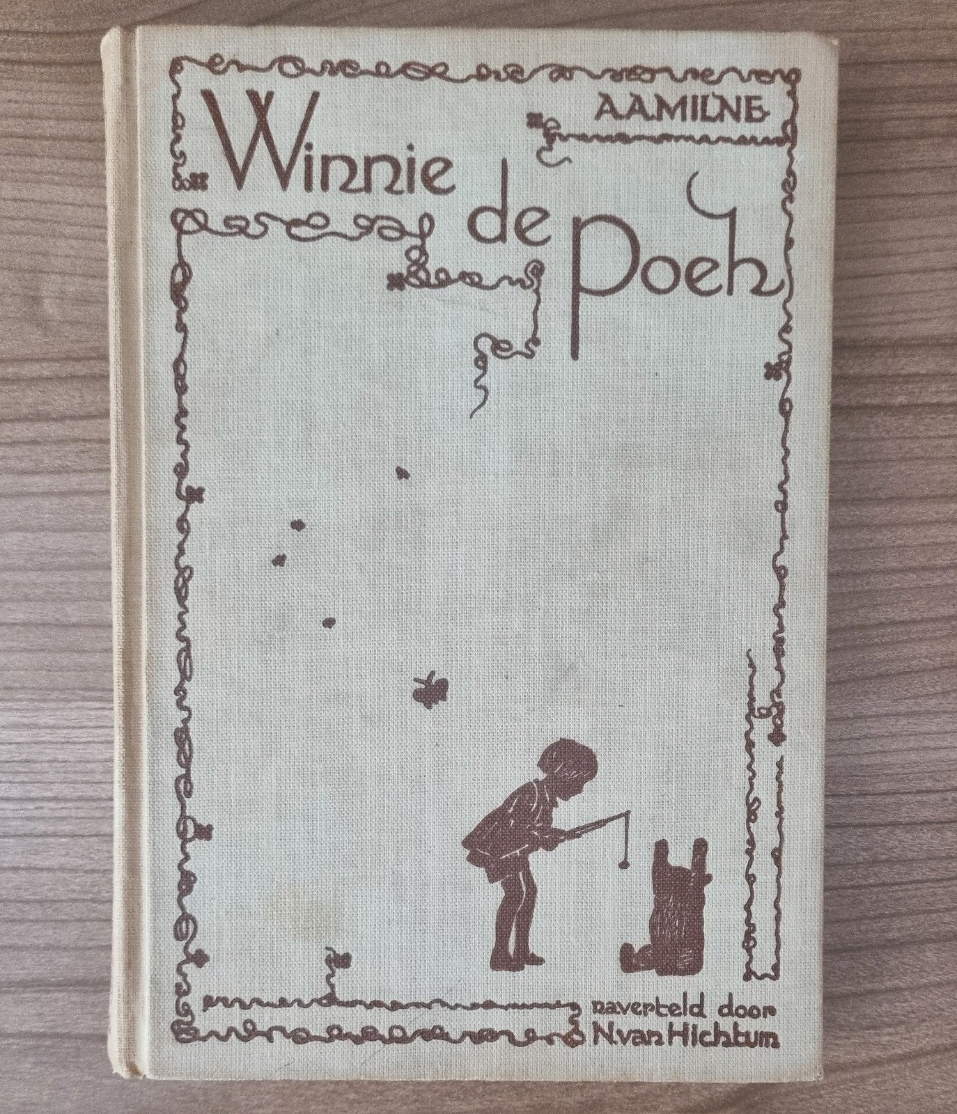 Winnie de Poeh - Zesde Druk (1946), Ophalen of Verzenden, Gelezen, A.A. Milne, Fictie algemeen