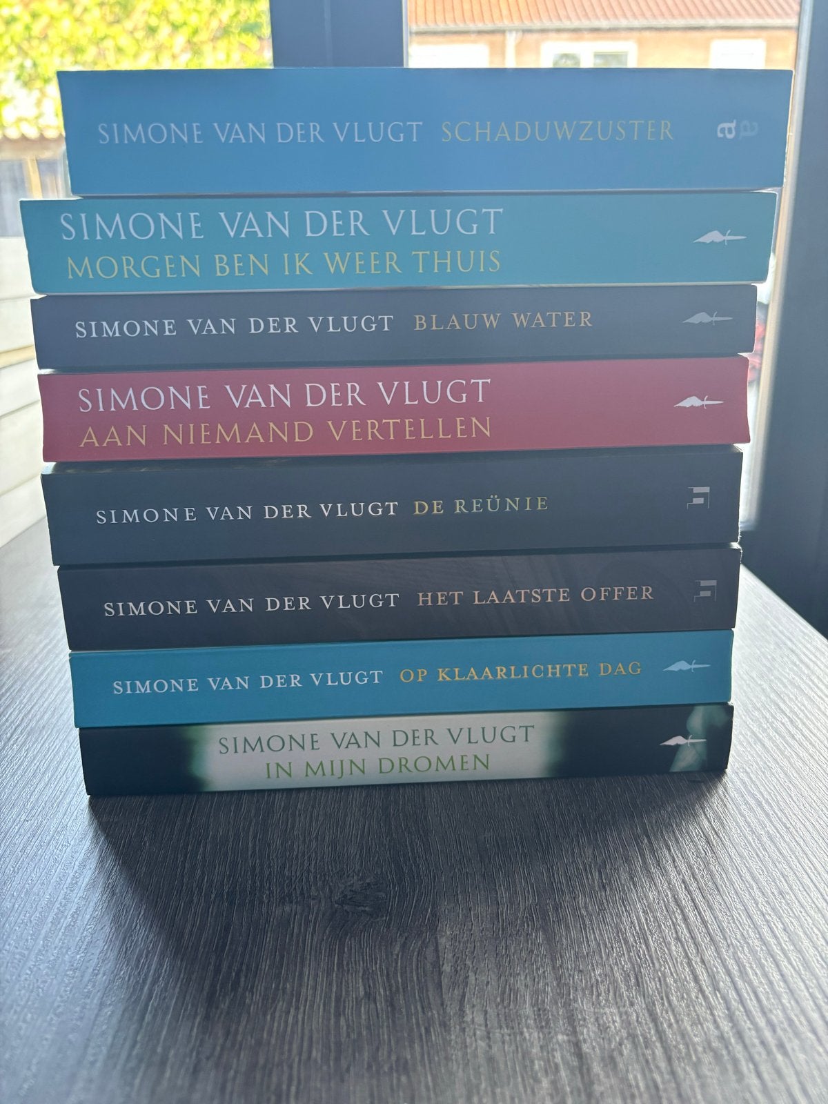 Simone van der Vlugt Boekenpakket (8 stuks), Ophalen of Verzenden, Gelezen, Nederland