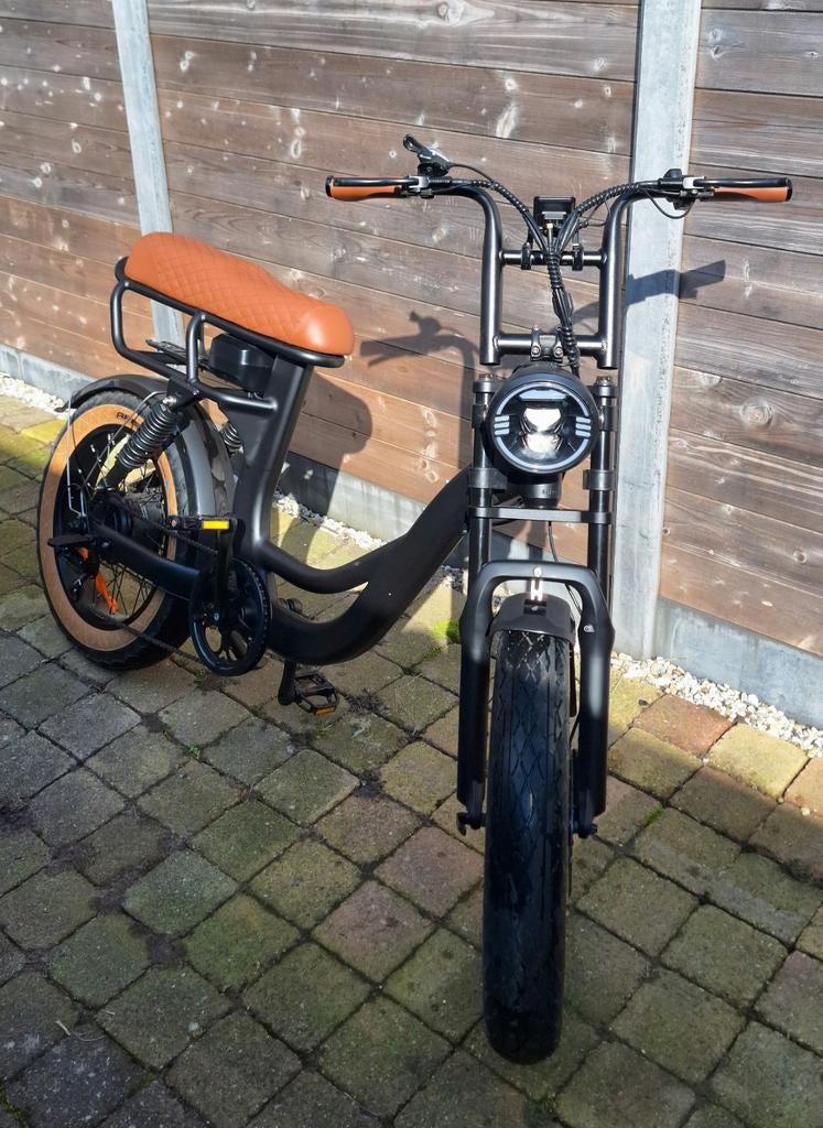 FATBIKE EB 8 - zgan slechts 590km! Aankoopfactuur aanwezig!, Fietsen en Brommers, Elektrische fietsen, Zo goed als nieuw, Overige merken