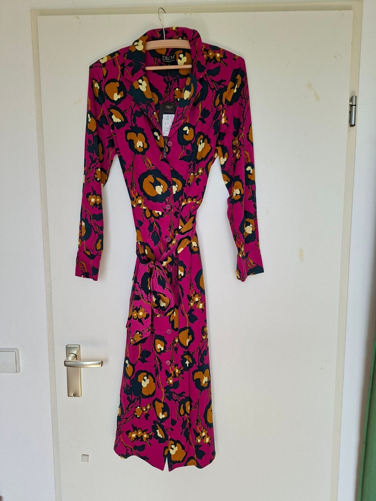 Nieuwe Zilch jurk met bloemenprint en lange mouwen, Kleding | Dames, Meerkleurig, Nieuw, Ophalen of Verzenden, Maat 36 (S)