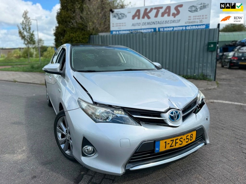 Toyota Auris 1.8 Hybrid Lease koeler OK lichte schade, Automaat, Hybride Elektrisch/Benzine, Toyota, Hatchback