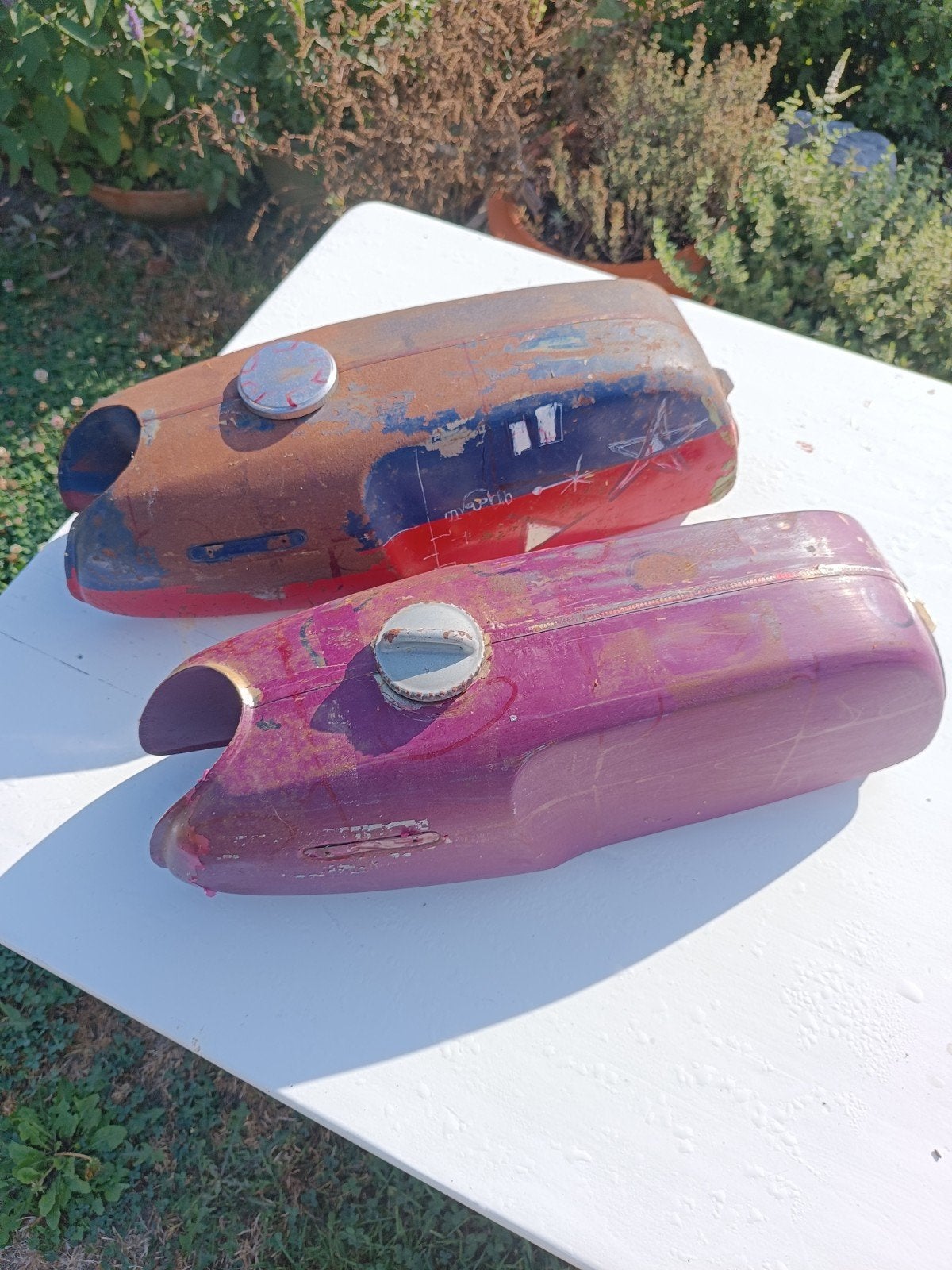 Honda SS50 tank - 2 stuks, Ophalen, Gebruikt, Tank, Honda