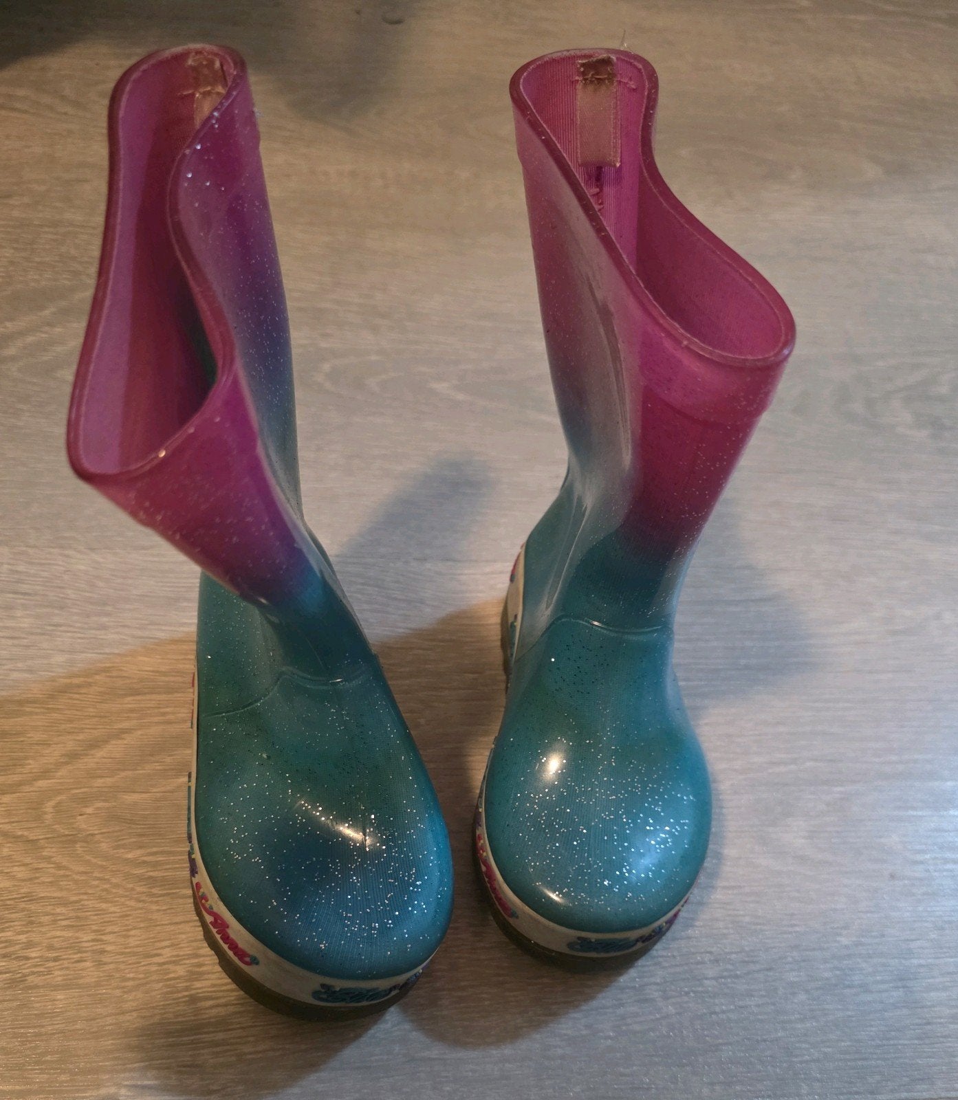 Frozen regenlaarzen maat 22, Gebruikt, Disney Frozen, Meisje, Ophalen of Verzenden
