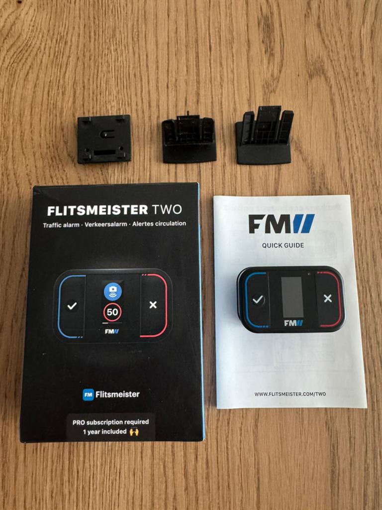 Flitsmeister two, Ophalen of Verzenden, Zo goed als nieuw