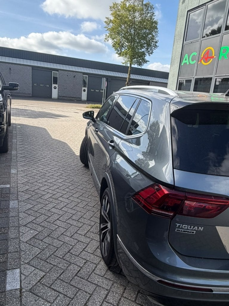 Volkswagen Tiguan 2.0 TSI 190pk 4MOTION 7-DSG 2019 Grijs, Auto's, Automaat, Zwart, 1984 cc, Vierwielaandrijving