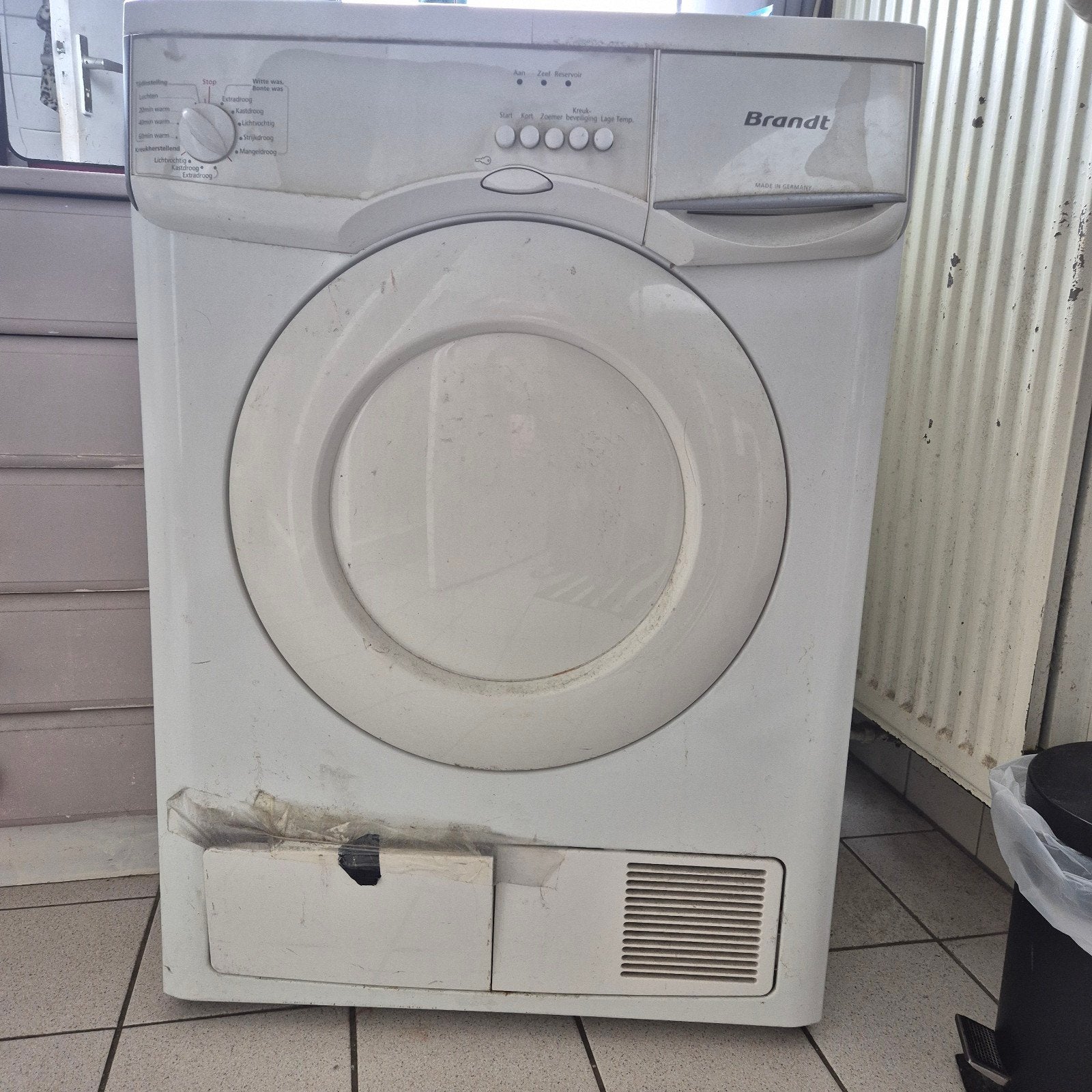 Brandt wasdroger - Gebruikt, draait alleen volle droger., Ophalen, 6 tot 8 kg, Gebruikt, Anti-kreukfase