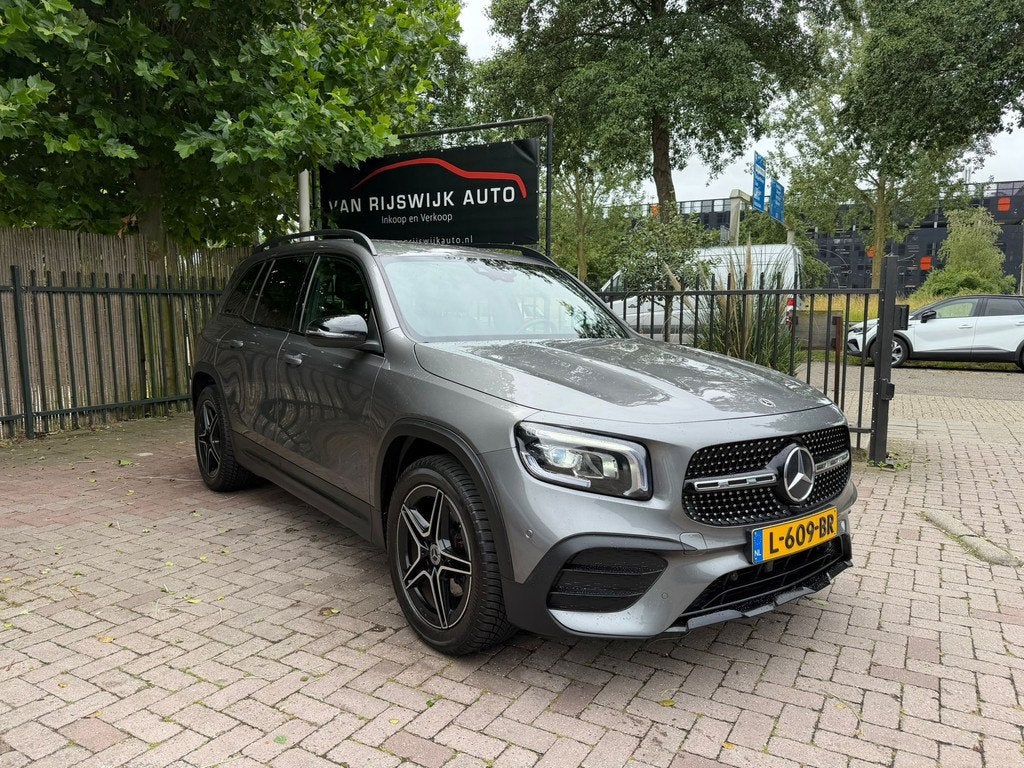 Mercedes-Benz GLB 200 Business 16390NETTO AMG Xenon Leder Pa, Auto's, Mercedes-Benz, Euro 6, 4 cilinders, 163 pk, Origineel Nederlands