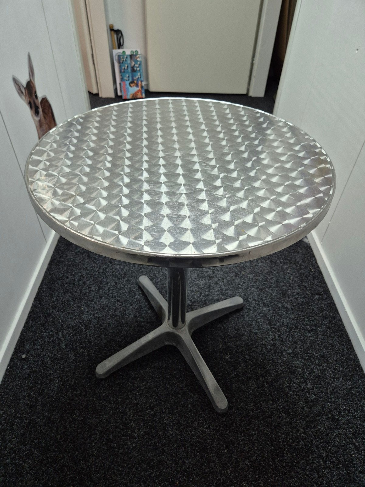 Ronde tafel met 3 groene stoeltjes, Ophalen, Gebruikt