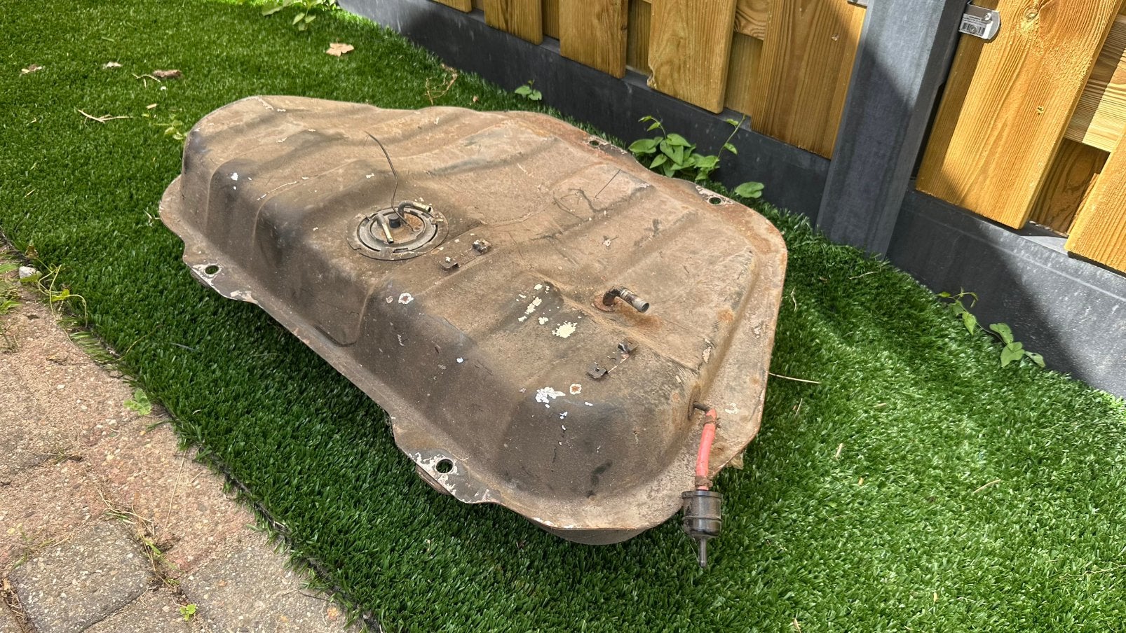 Nissan micra k10 brandstoftank, Ophalen, Zo goed als nieuw