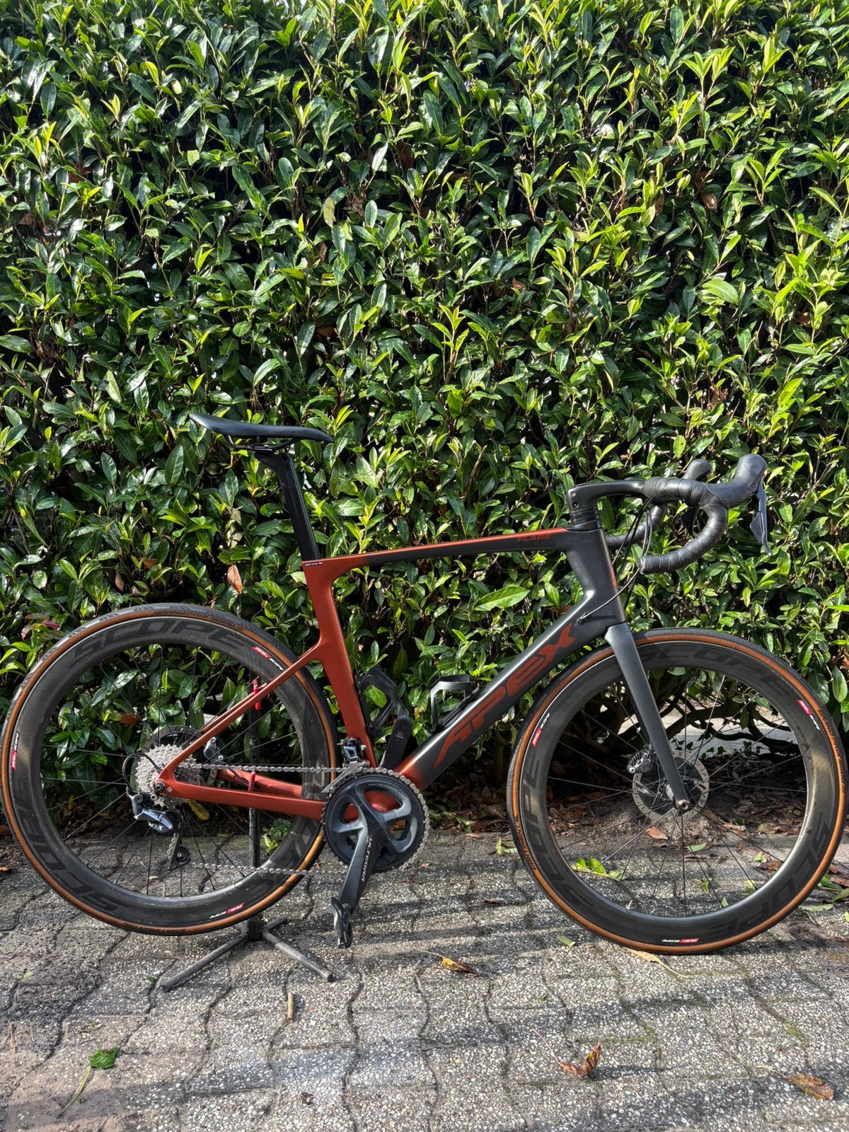 Customized Apex Flare 3.0 Disc (2020) – Scope carbon wielset, Gebruikt, Carbon, 57 tot 61 cm, Meer dan 20 versnellingen