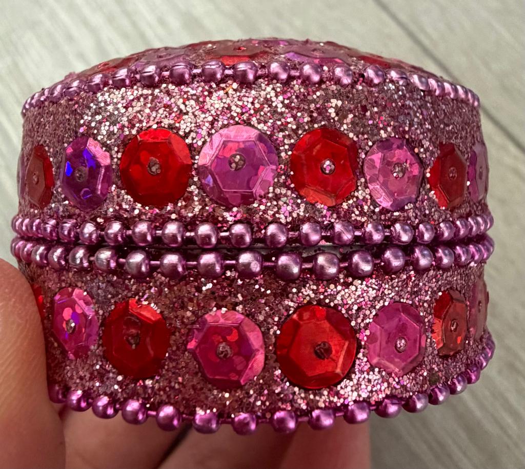 Klein glitter doosje rond / roze rood, Ophalen of Verzenden, Gebruikt, Roze, Oosters