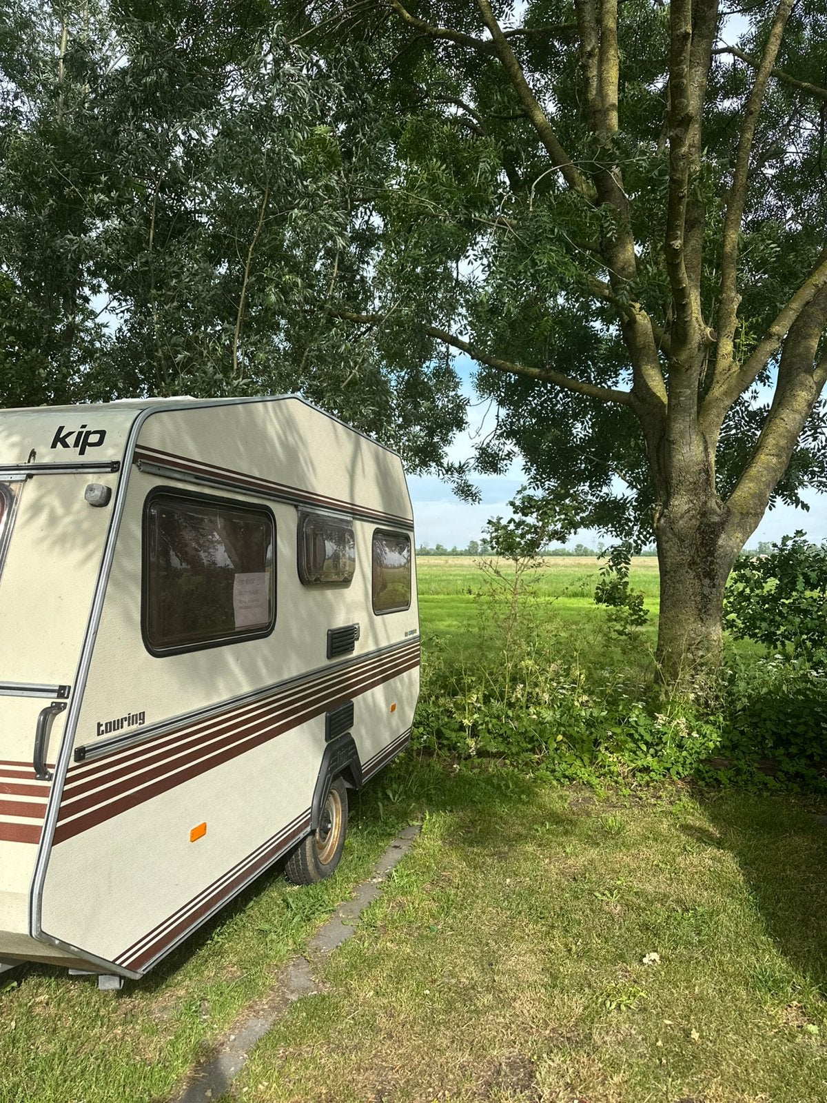 Kip caravan vintage 4 personen, Huizen en Kamers