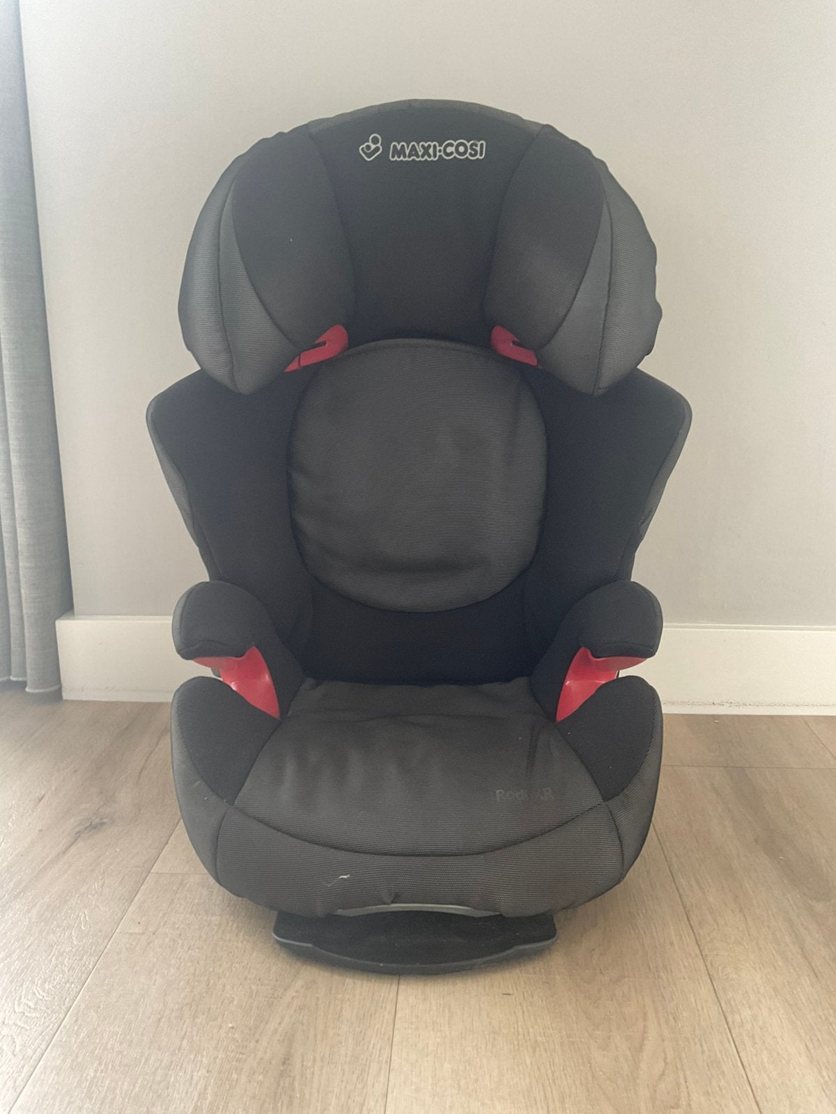 Autostoeltje 15-36 kg Maxi-Cosi Robi XR, Ophalen, Autogordel, 15 t/m 36 kg, Zo goed als nieuw