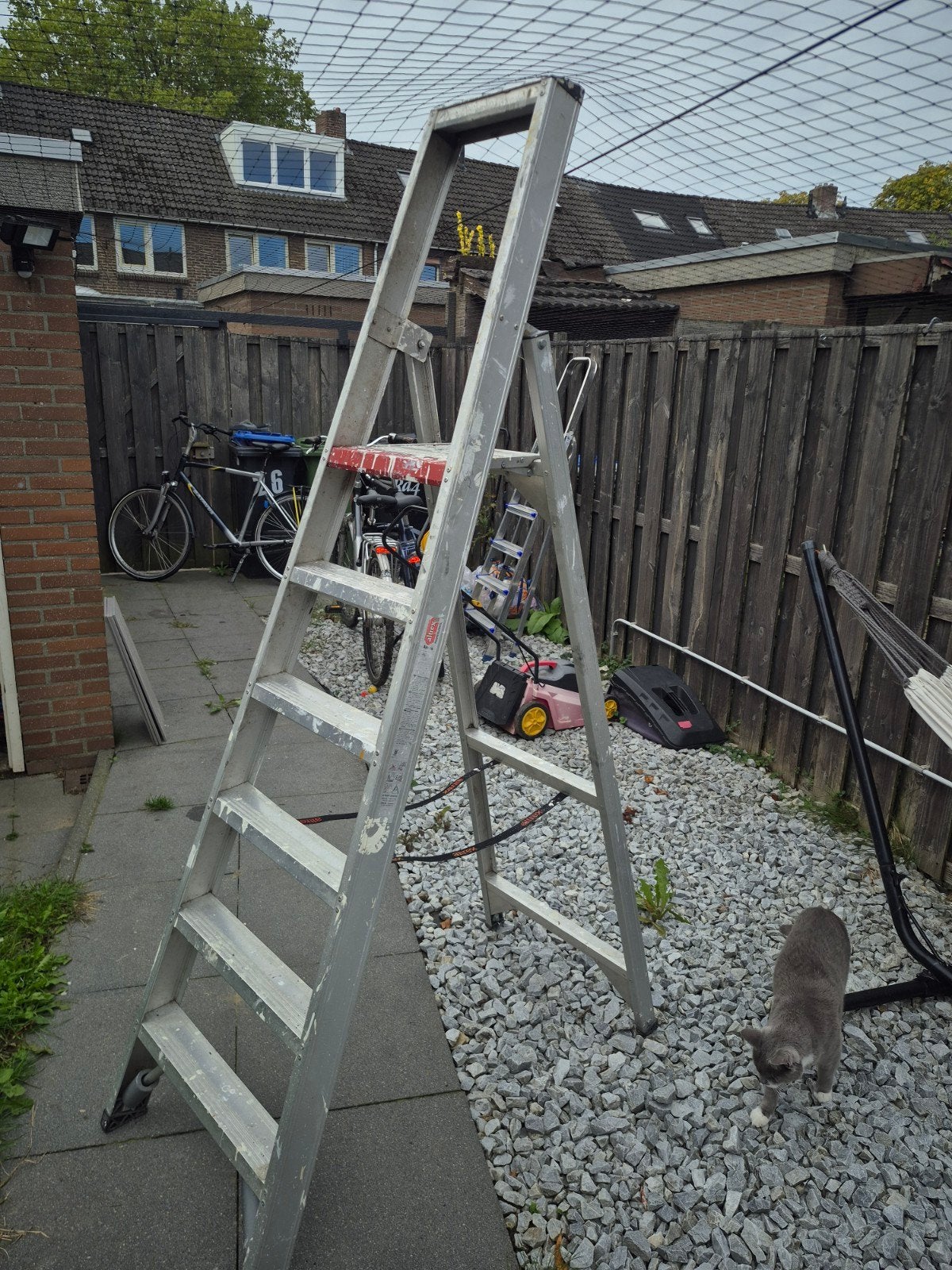 Stevige aluminium ladder, Doe-het-zelf en Verbouw, Ophalen, Gebruikt, Minder dan 2 meter