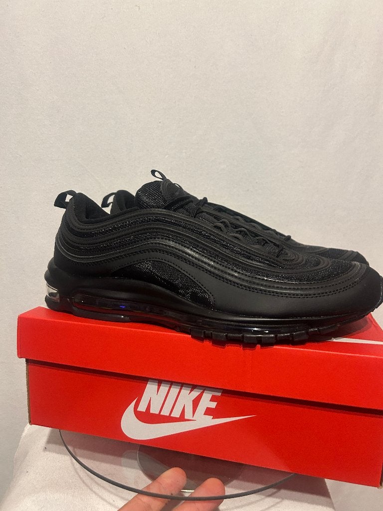 NIEUW IN DOOS! Maat 49,5 - Nike Air Max 97 Triple Black, Verzenden, Zwart, Nike, Nieuw