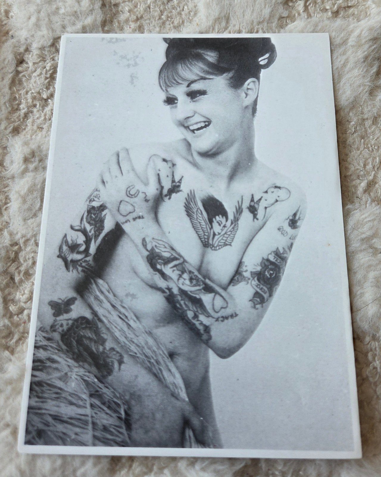 Getatoeëerde naakte Vrouw, Verzenden, Ongelopen, Overige thema's