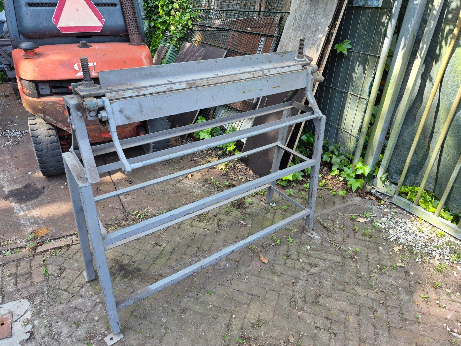 Zetbank voor plaatwerk tot 1mm - In goede staat, Ophalen of Verzenden