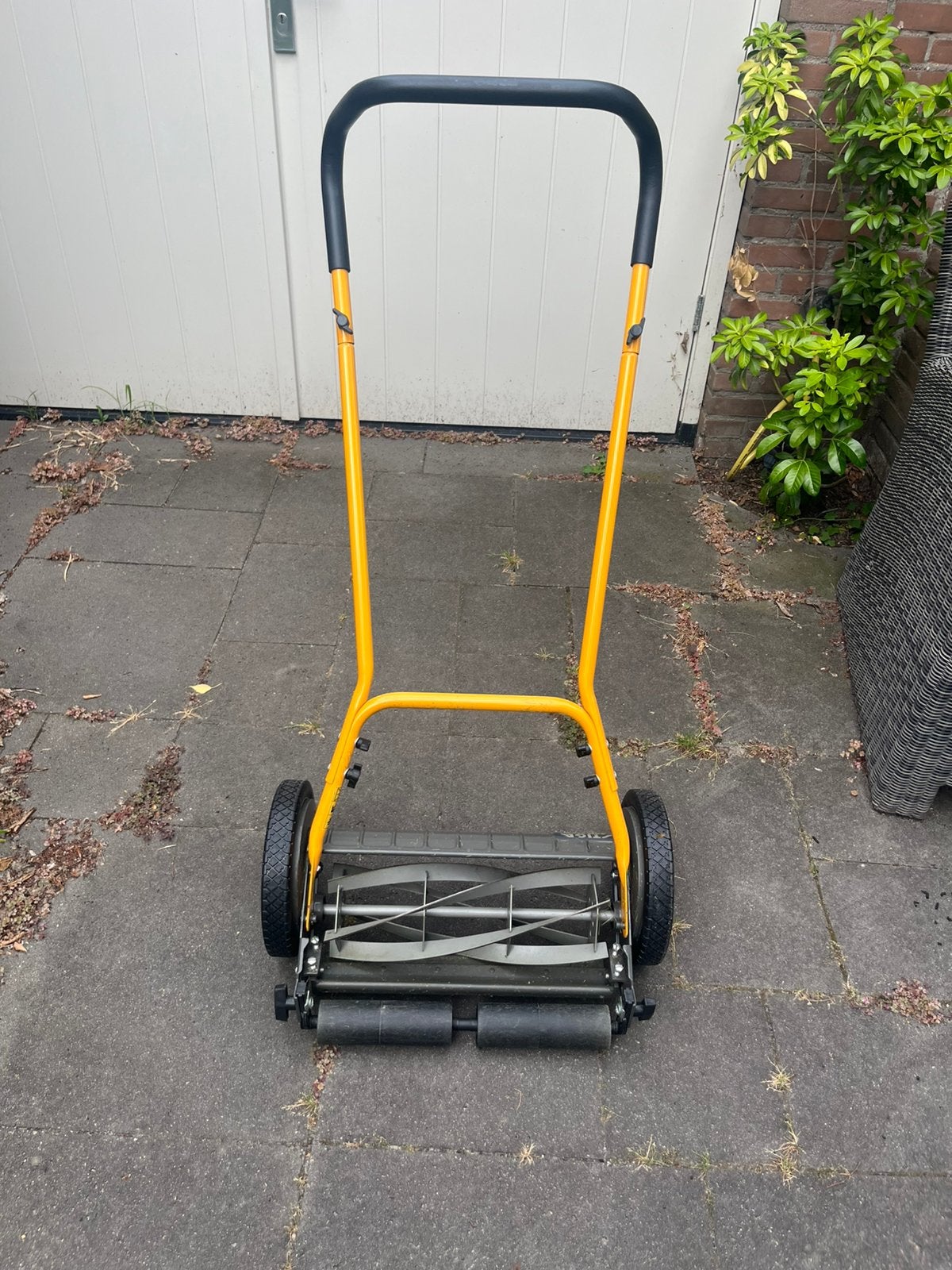 Stiga handmaaier, zgan, Tuin en Terras, Grasmaaiers, Zo goed als nieuw, Handgrasmaaier, 40 t/m 49 cm, Kooimesmaaier, Ophalen