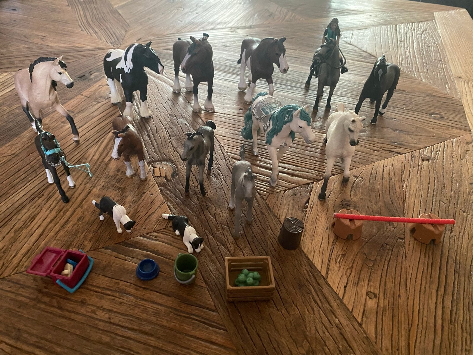 Grote collectie Schleich paarden en accessoires, Ophalen of Verzenden, Gebruikt, Jongen of Meisje