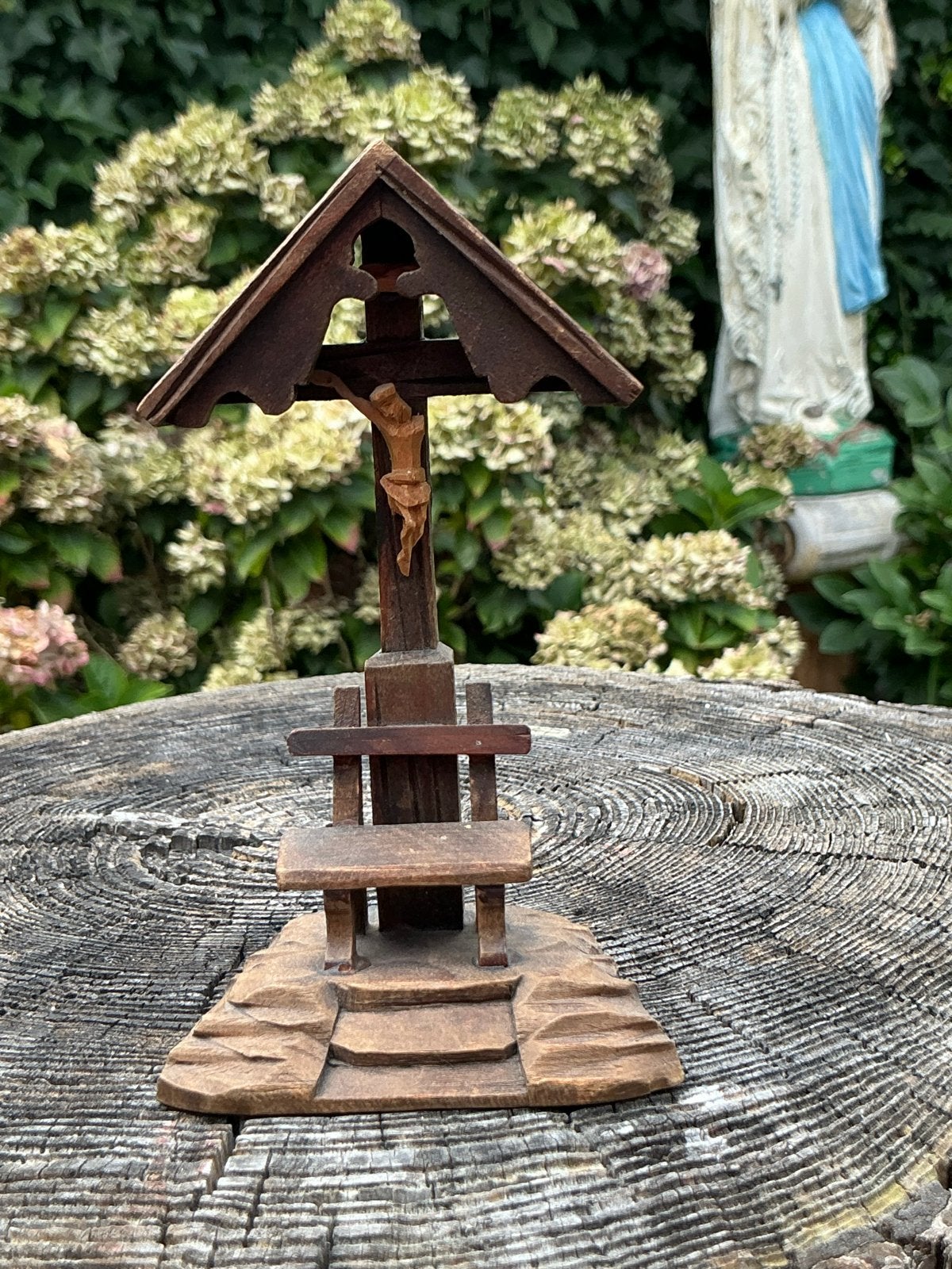 Antiek houten miniatuur kruisaltaartje ❤️ uit Duitsland, Ophalen of Verzenden
