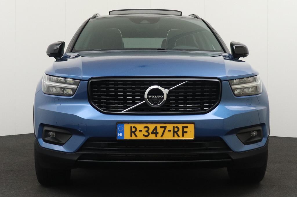 Volvo XC40 1.5 T4 PHEV R-Design Pano-dak Trekhaak Camera 19', 129 pk, Blauw, Plug-in hybride, Bedrijf