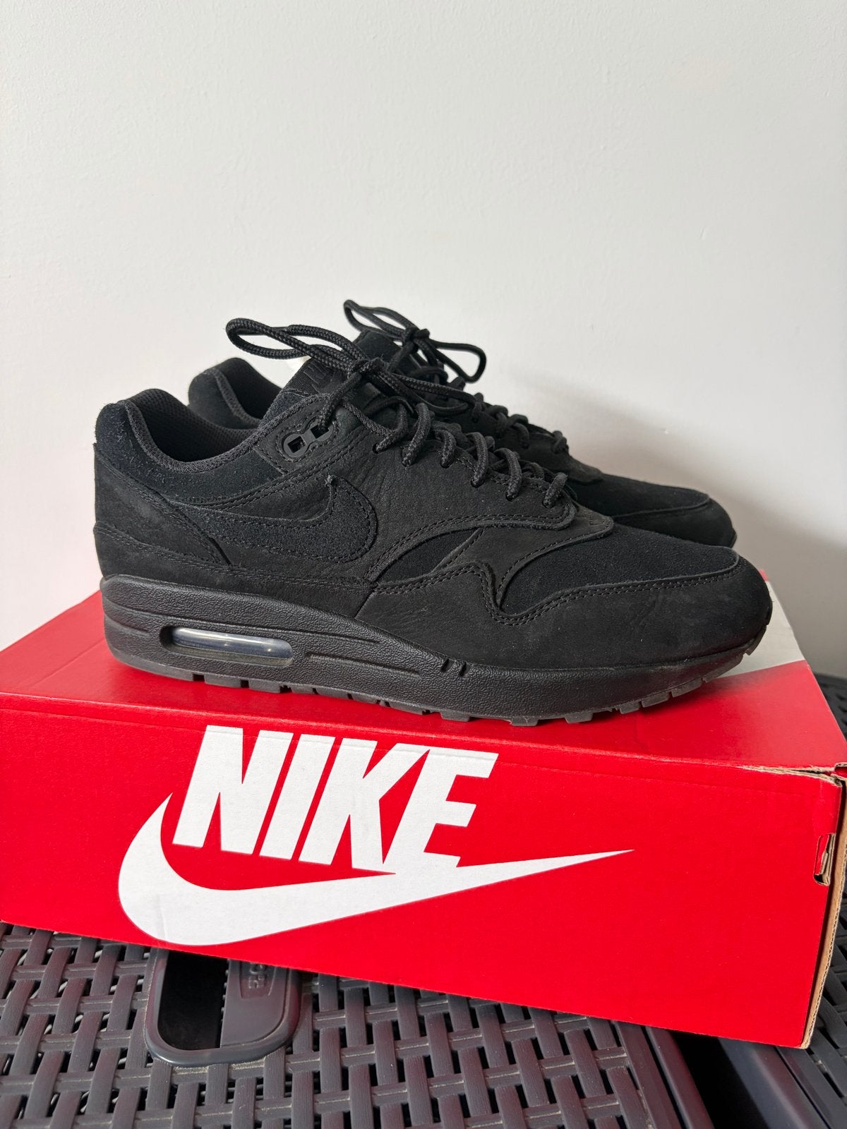 Nike Air Max 1 PRM Zwart - Maat 40.5, Ophalen of Verzenden, Zo goed als nieuw, Zwart, Sneakers of Gympen