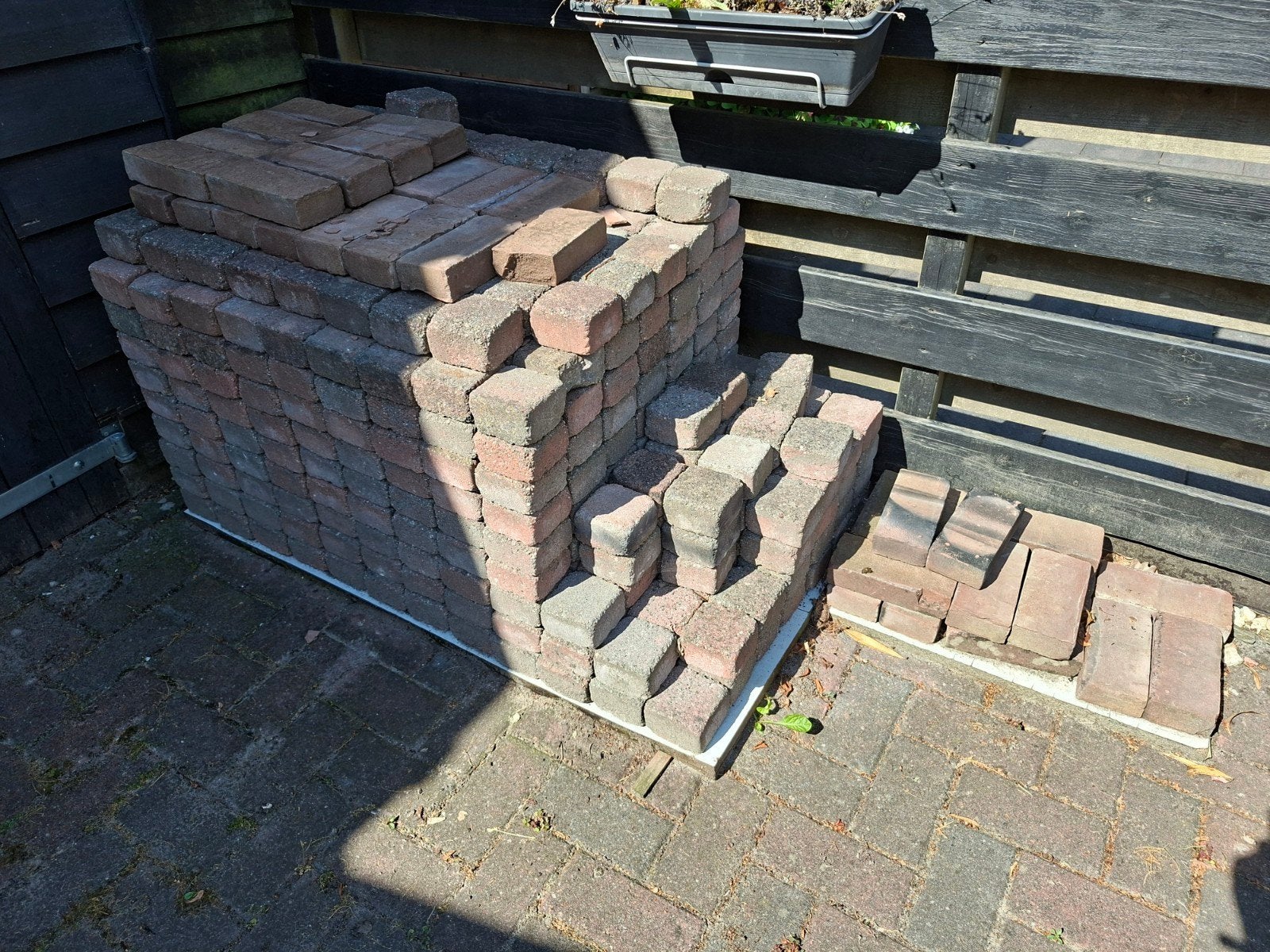 Partij stenen voor bestrating, ongeveer 7m2, Ophalen, Gebruikt, Beton, Klinkers
