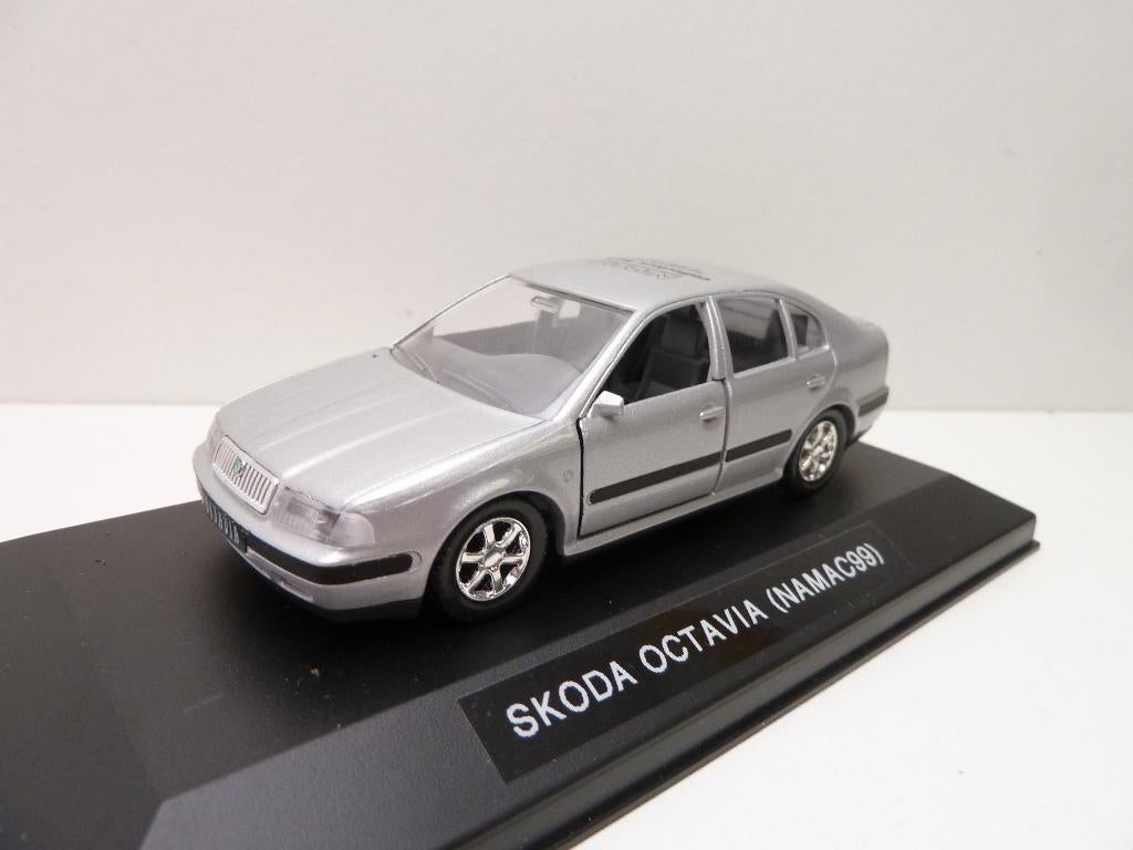 Skoda Octavia  ''  NAMAC 1999  ''  Abrex, Hobby en Vrije tijd, Modelauto's | 1:43, Ophalen of Verzenden, Zo goed als nieuw, Auto