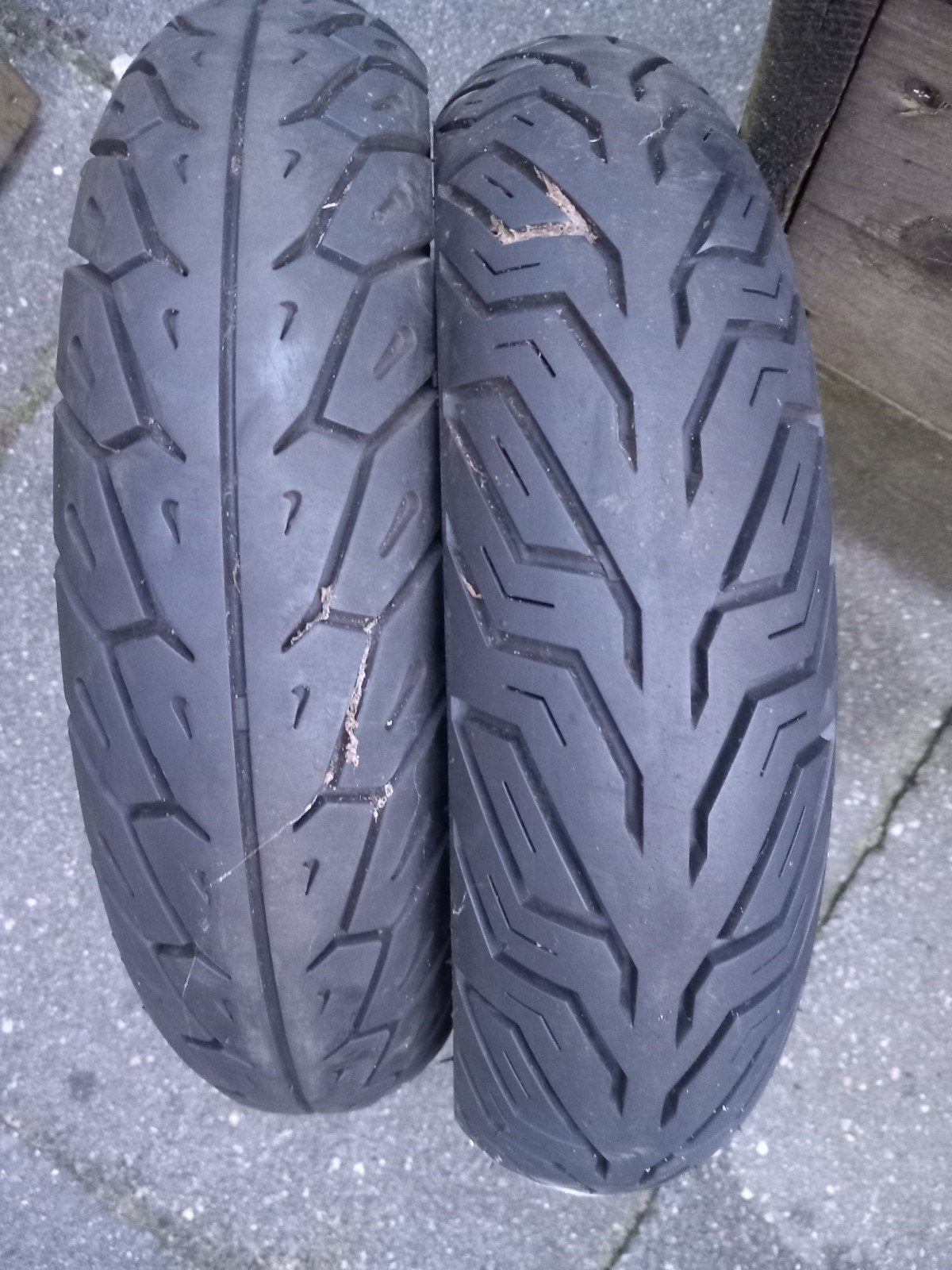 Deestone 3.50-10 scooterbanden, Ophalen, Gebruikt