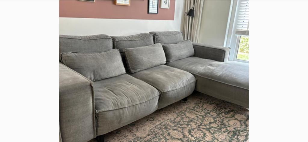 Grijze linnen bank. Gratis!, Huis en Inrichting, Ophalen, 250 tot 300 cm, Gebruikt, 100 tot 125 cm