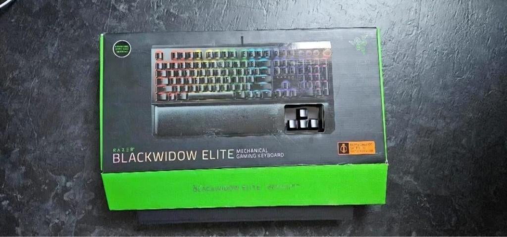 Toetsenbord Razer Blackwidow elite, Ophalen, Gebruikt