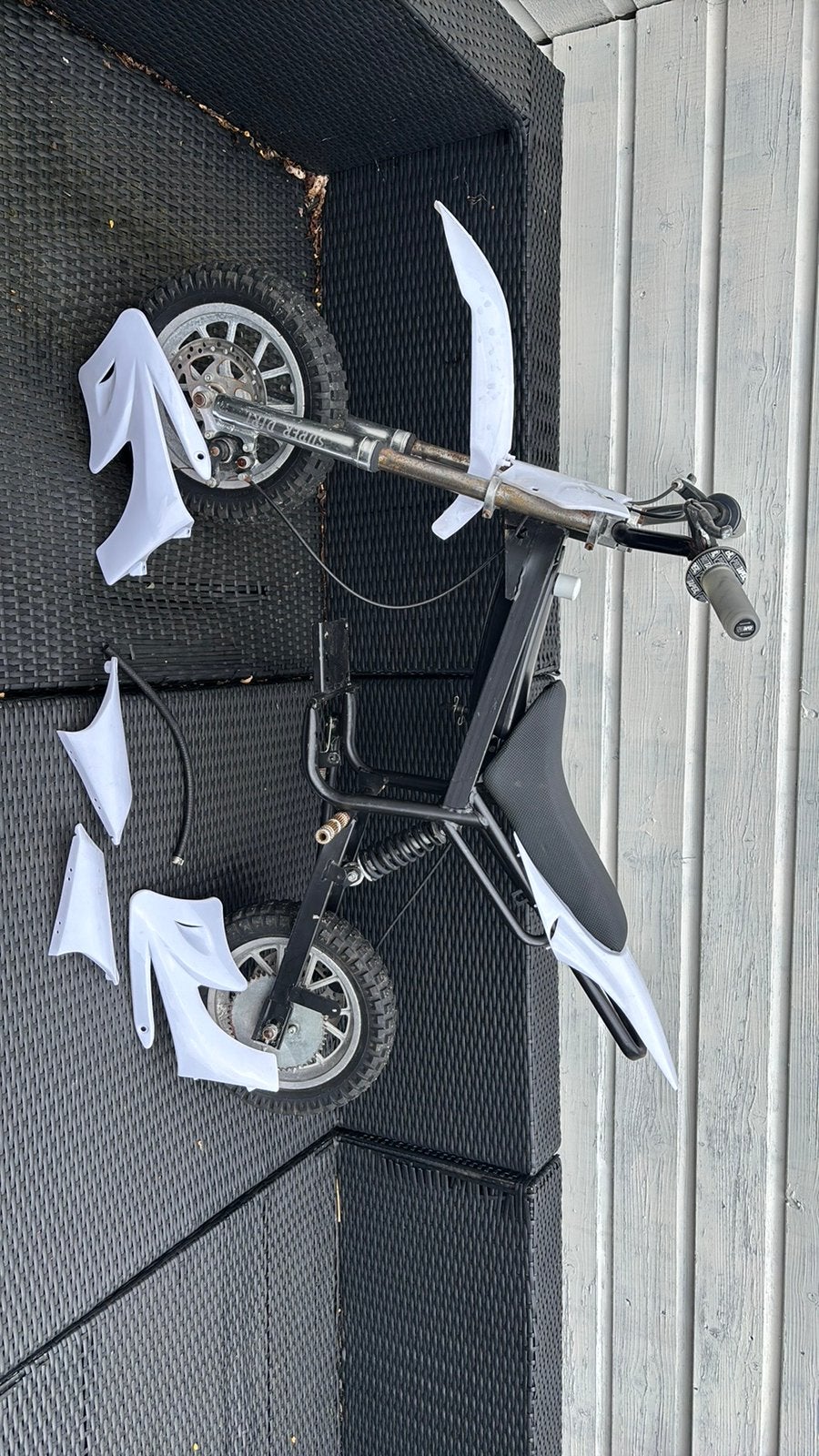 Pitbike frame met alle kappen en bezine kabel, Motoren, Ophalen of Verzenden, Nieuw