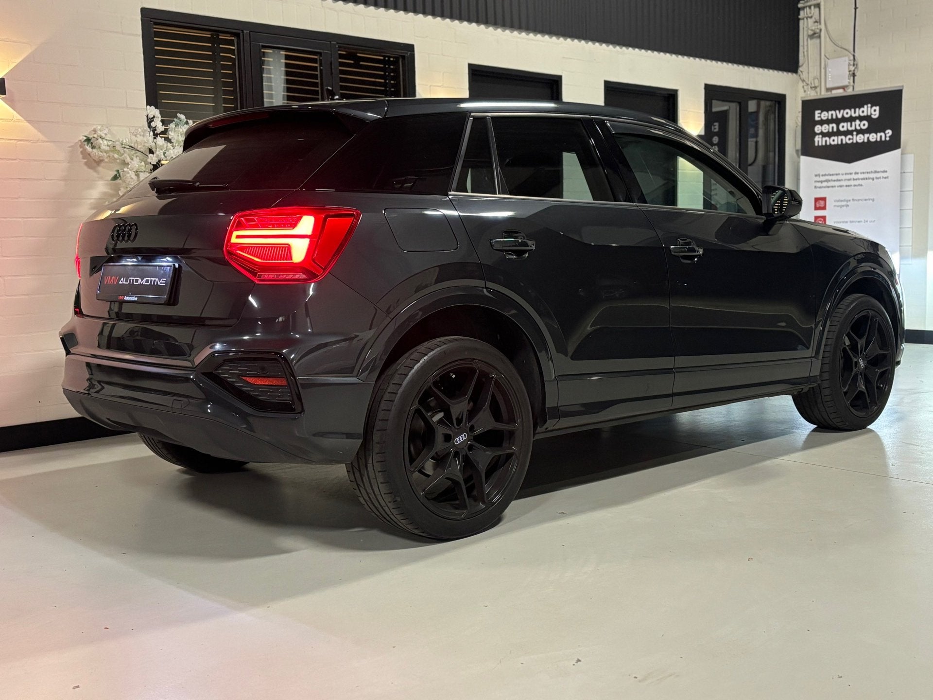 Audi Q2 35 TFSI |Leder|Cam|Matrix|Cruisecontrol|Stoelverwarm, Auto's, Dealer onderhouden, 4 cilinders, 150 pk, Automatische klimaatregeling