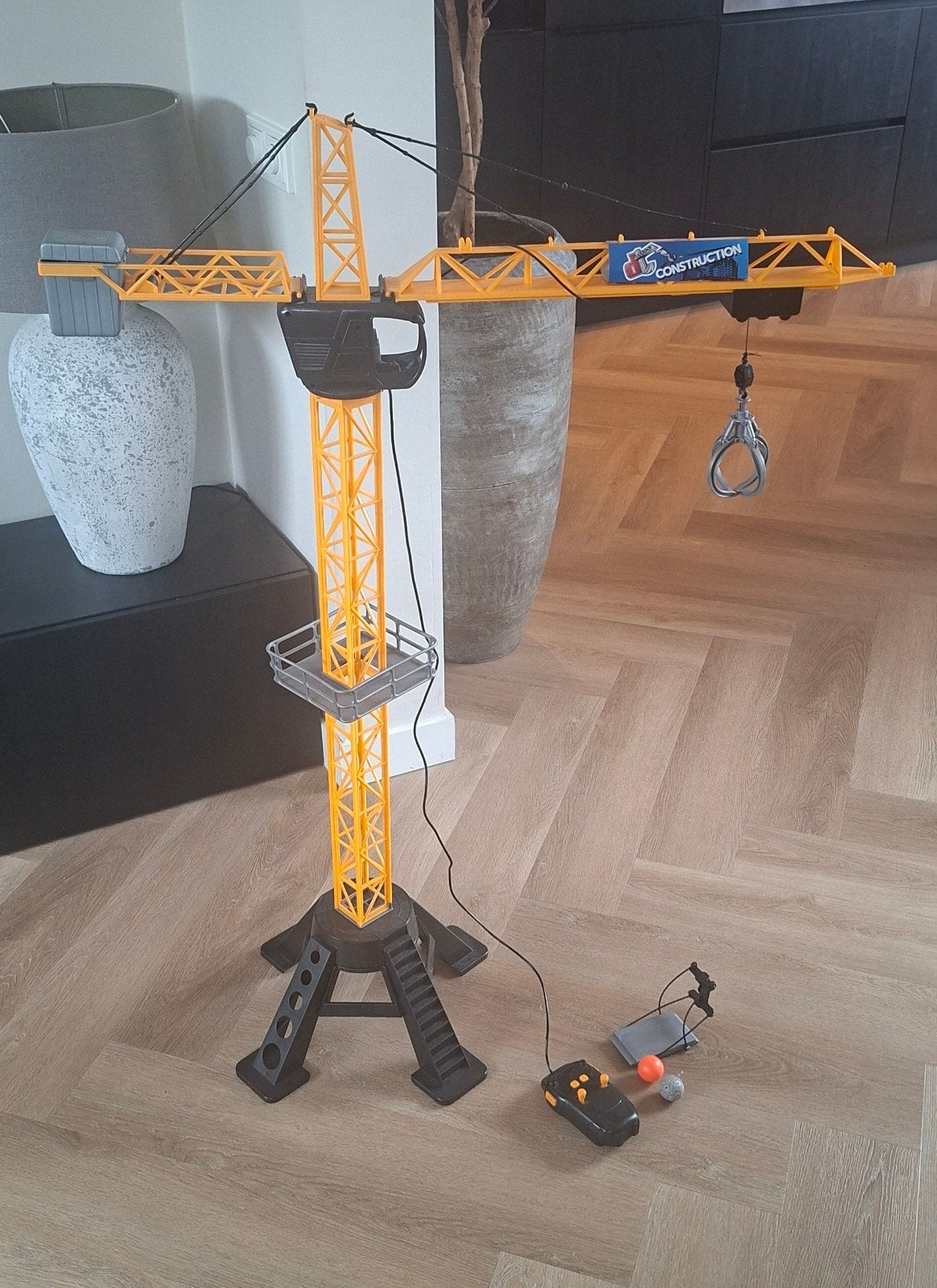 Grote Speelgoed Kraan met Afstandsbediening, Ophalen, Zo goed als nieuw, Jongen of Meisje