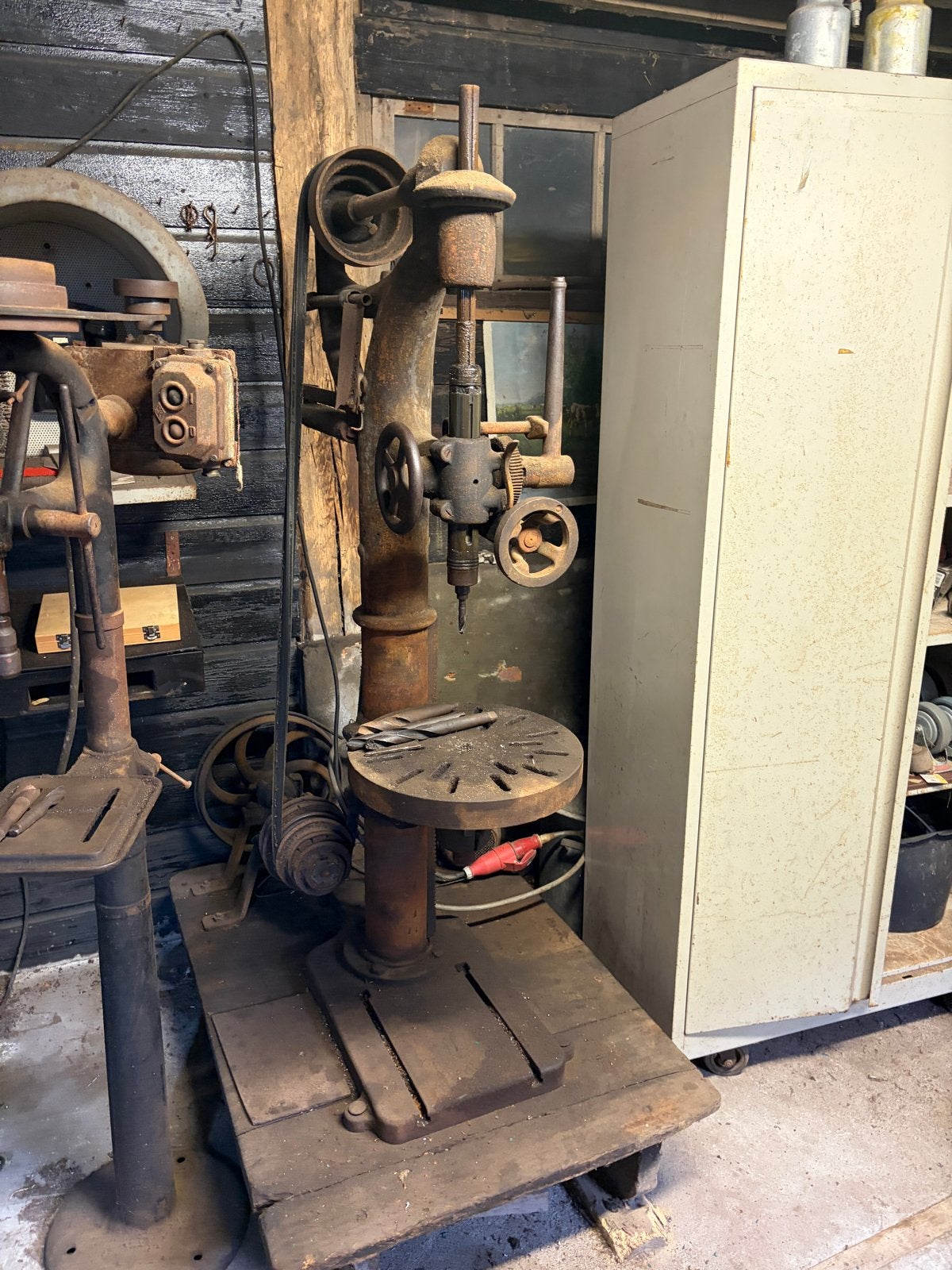 Antieke Kolomboormachine - Industriële Decoratie, Doe-het-zelf en Verbouw, Ophalen, Gebruikt, Kolomboormachine