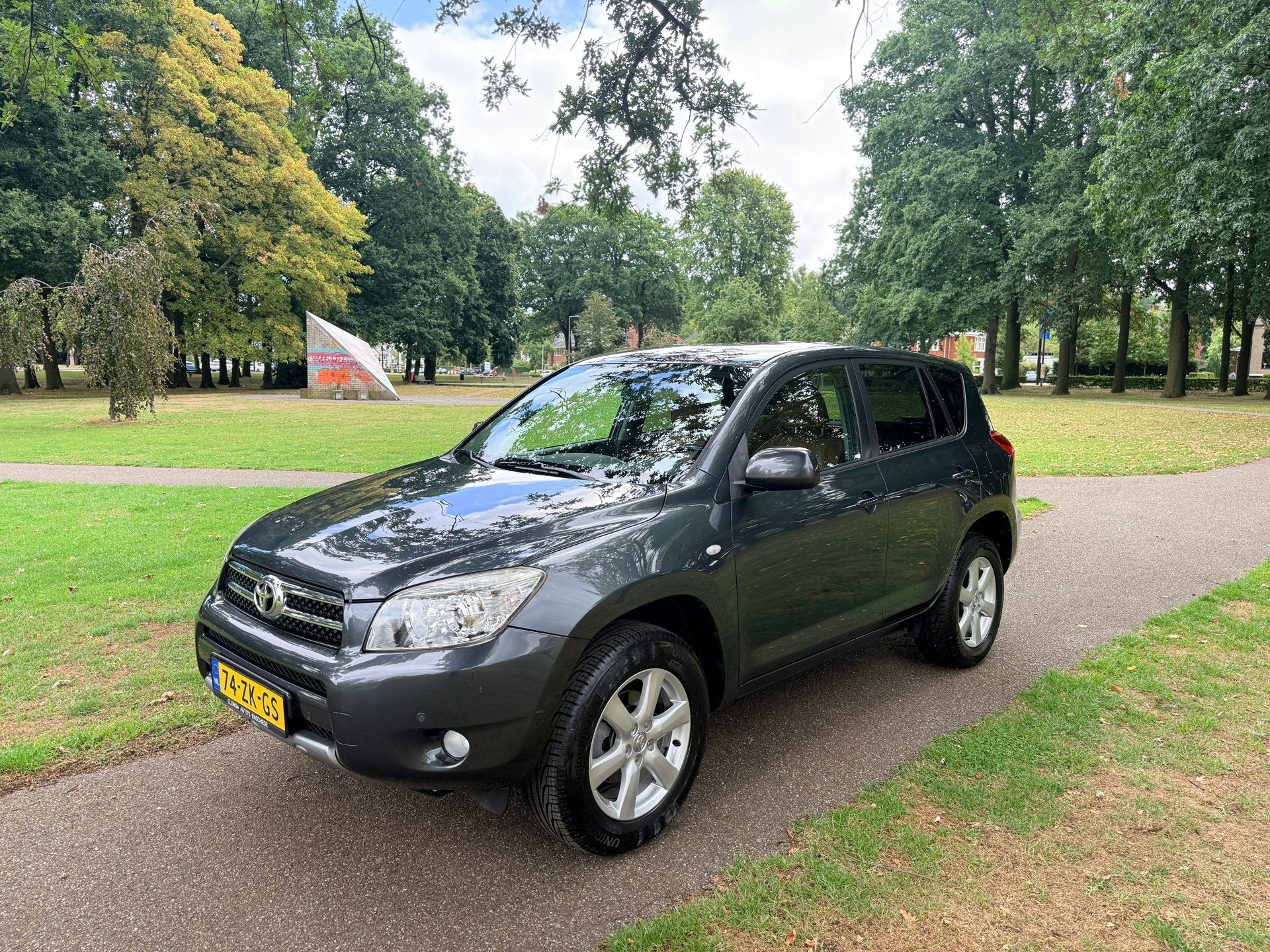 Toyota RAV4 2.0 VVTi X-4X4 Leder-Navi-Clima-Nap, Auto's, 1998 cc, 4 cilinders, 2000 kg, Handgeschakeld